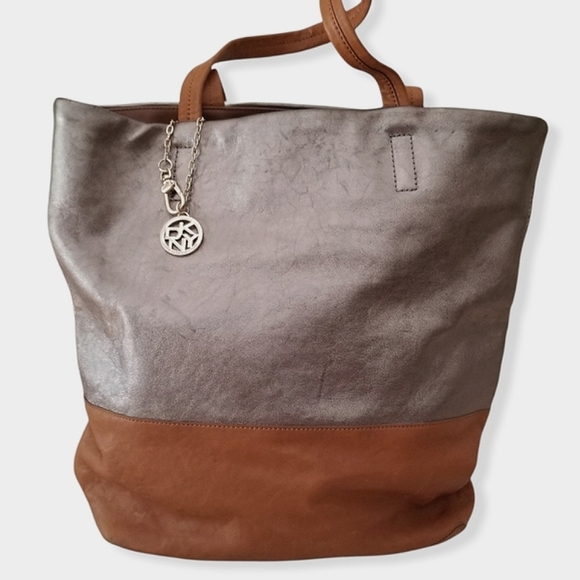 DKNY Donna Karan Soft Metallic Leather Tote Bag - Picture 5 of 15